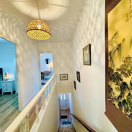 Holibai, Viaxeiro, Apto Tranquilo Y Moderno Feriehus Baiona